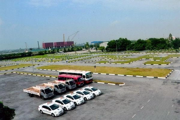 Top 3 trung tâm học bằng lái B2, sát hạch lái xe ô tô Quận 9